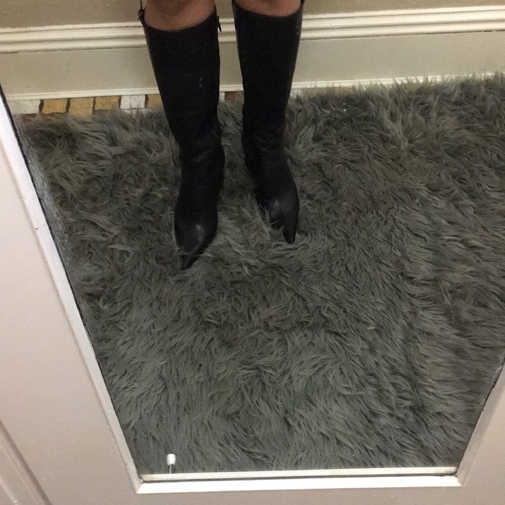 👢